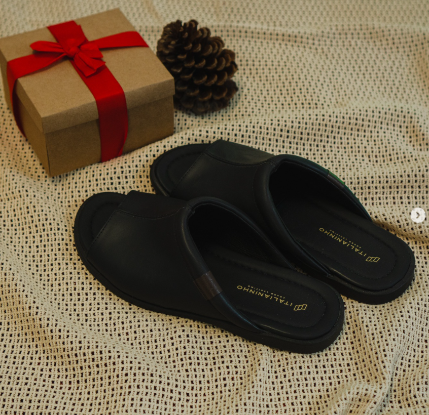 3 - Premium Genuine Leather Mens open toes Slippers - Black - Made in Brazil - Italianinho